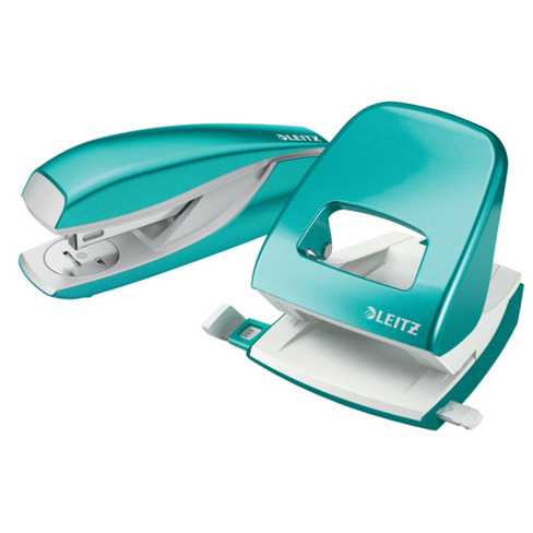 Leitz | Set Locher NeXXt WOW 5008 und Heftgerät NeXXt WOW 5502, eisblau, Metall/Kunststoff, GS-Prüfzeichen